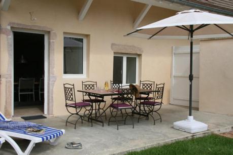 Cuisery La Fontenelle - Lovely Holiday House With Swimming Pool מראה חיצוני תמונה